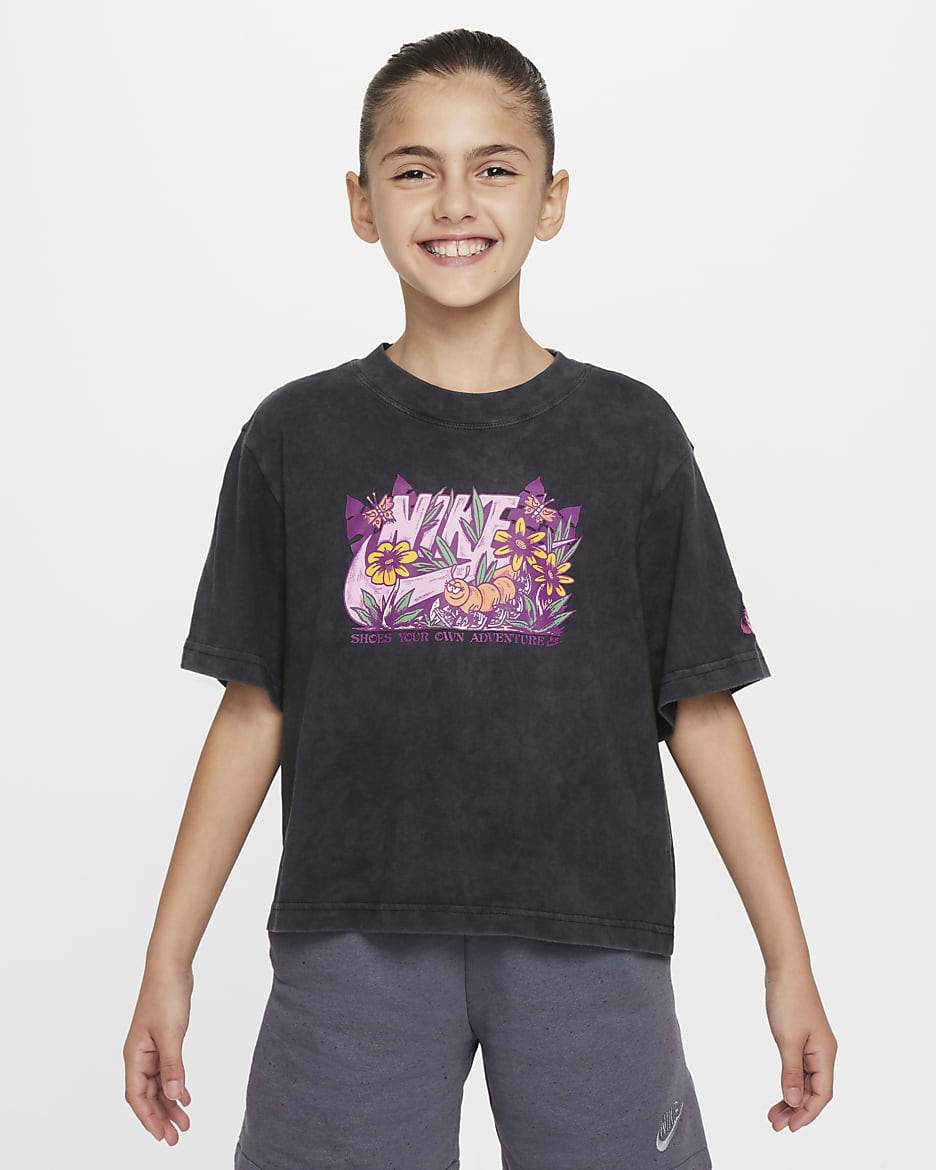 Nike Sportswear Big Kids Girls T Shirt. Nike